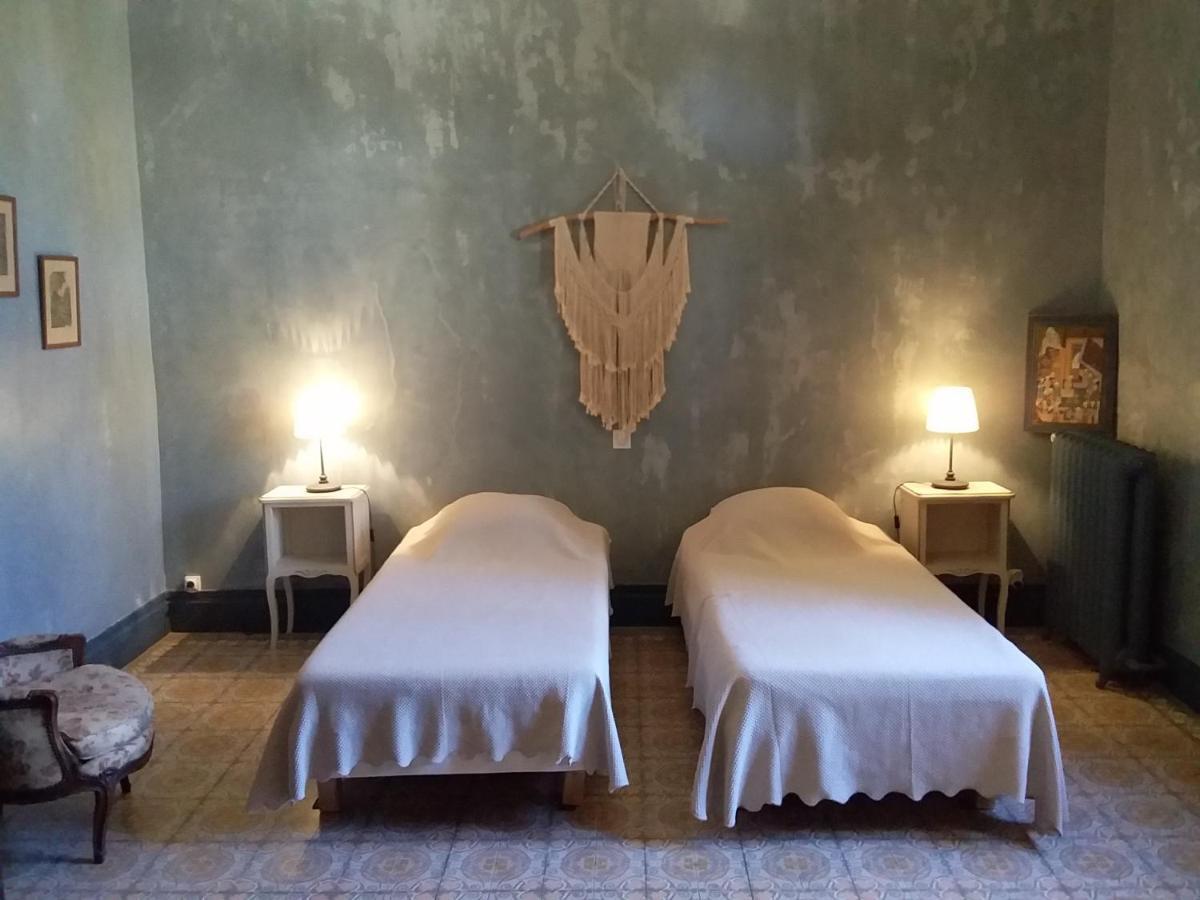 Les Remparts Bed & Breakfast กาเปสตอง ภายนอก รูปภาพ
